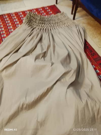 2 Pcs Curtains Sale.