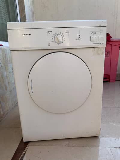 Heavy duty SIEMENS, made in Germany Front loaded professional dryer