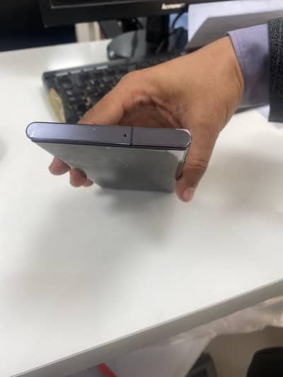 Samsung s22 ultra  8/128 official pta approved