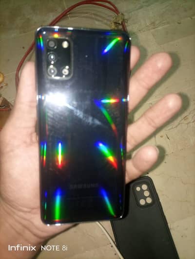 Samsung a31 all ok display finger   exchange possible