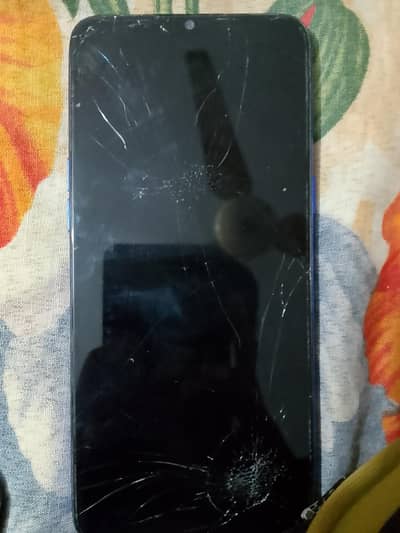 REALME 5I HAI LAKIN SCREEN DAMAGED BAI BSS BAKI AIK DM KANCHA PIECE HA