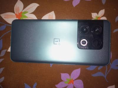 one plus 10 pro all ok ha bas panel ma dot ha or line ha