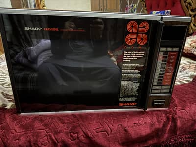 A Sharp Carousel Microwave Convection Oven