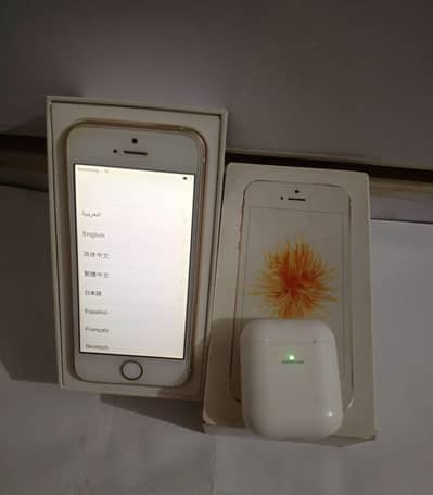 iphone se 16gb  with joyroom airpoods  exchange possible