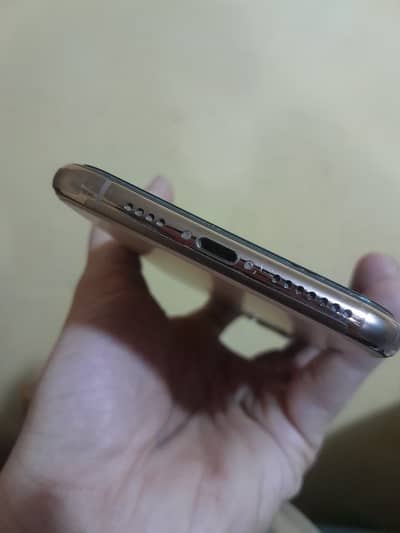 Apple Iphone 11 pro max 256gb pta approved 10/10 condition