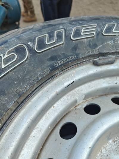 Tyre plus rims GMR