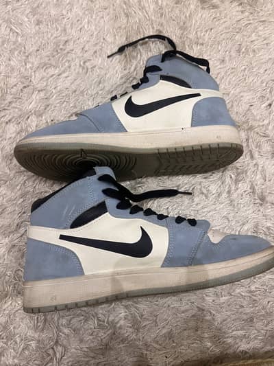 Nike Air Jordans high blue