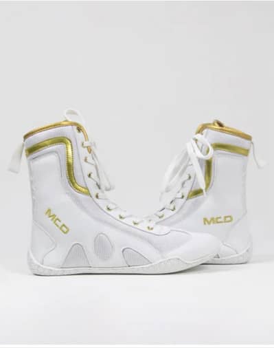 MCD white/golden boxing/wrestling shoes