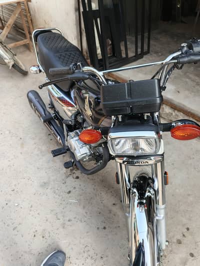 cg 125 spacial edition urgent sale