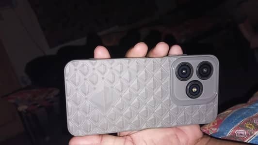 Spark 10 c all ok. Lush condition 4+ 2+ 4 128 gb