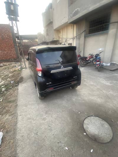 Mitsubishi Ek X 2022 model 2025 import