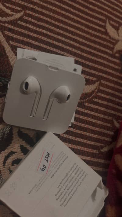 Original hands-free Apple Store