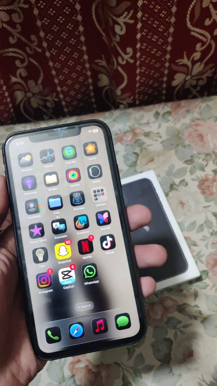 Apple iPhone 11 1