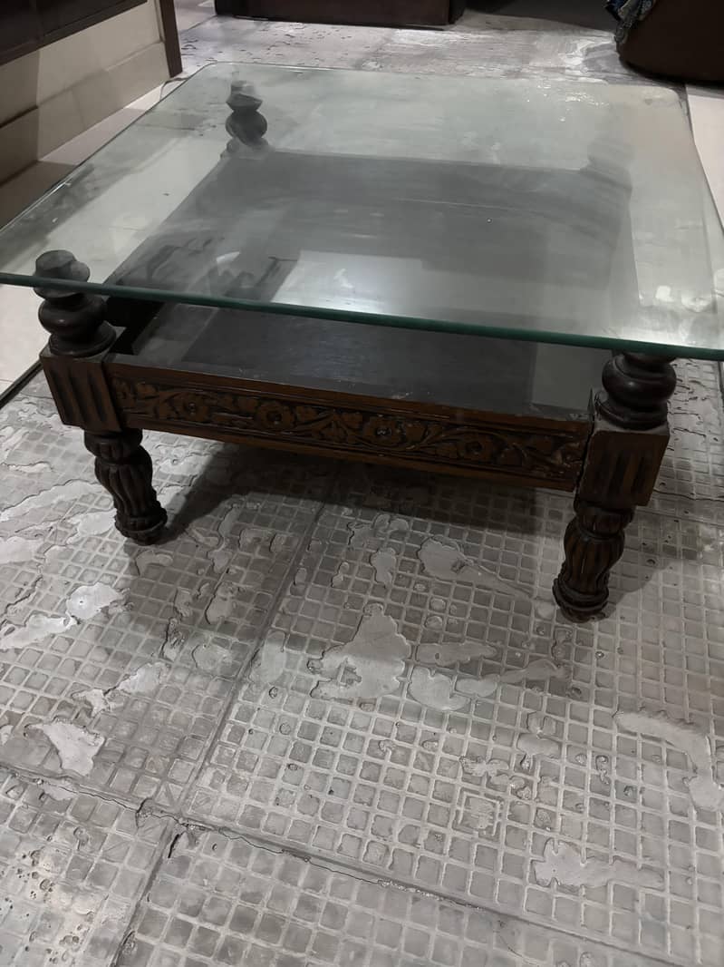 Single peice Table 1