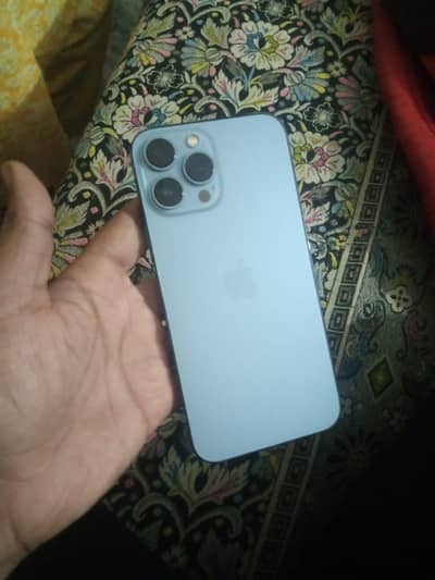 13 pro max non pta jis bhai ny lena buss whi rabta kry urgent for sale