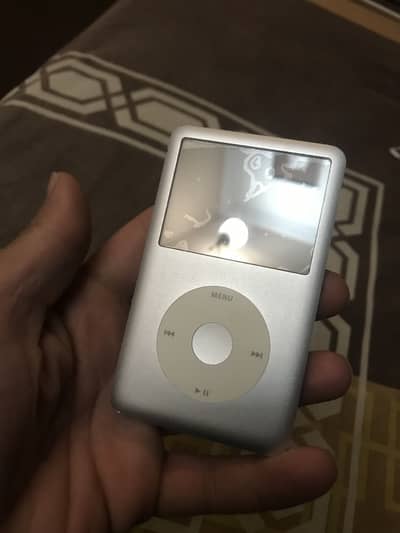 IPOD CLASSIC 6TH GENERATION