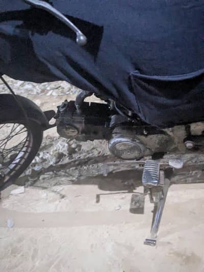 unique 2010 model sell sealed engine