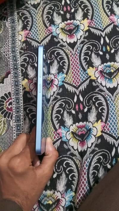 mobile for sale urgent  price 13000