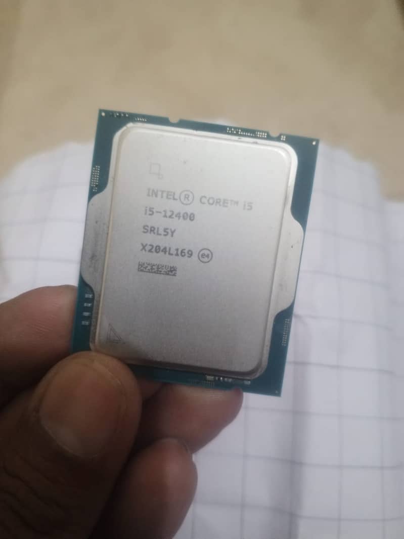 intel Core i5 12400 0