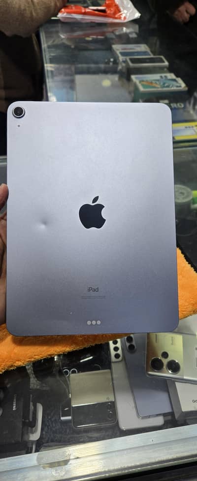 ipad air 4 crack