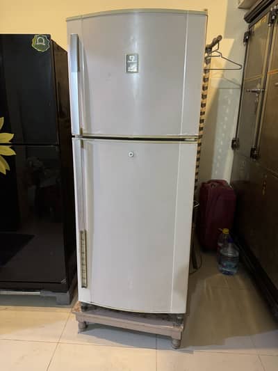 Dawlance refrigerator