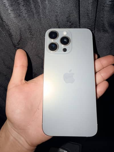 IPHONE 15 PRO MAX SILVER TITANIUM