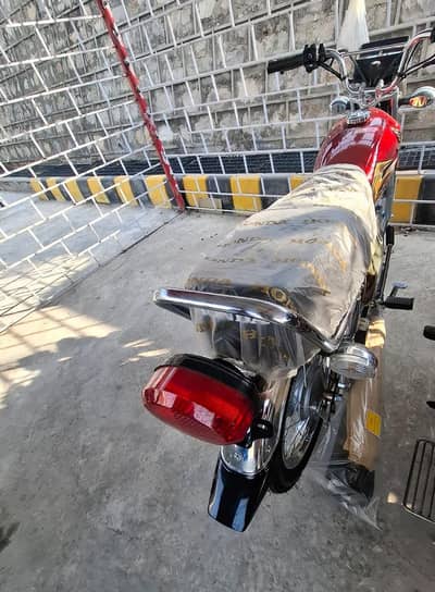 Honda Gold Edition CG125