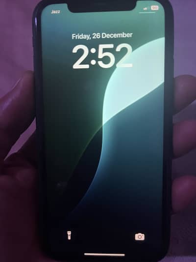 I phone 11 jv sim time 3 months water pack 64 gb10/10