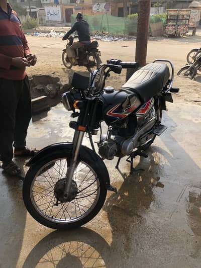 Honda CD 70 bike Model 2018,