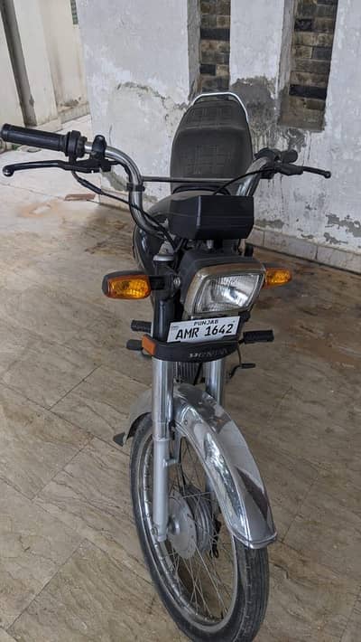 Honda cd 70 sticker 2023