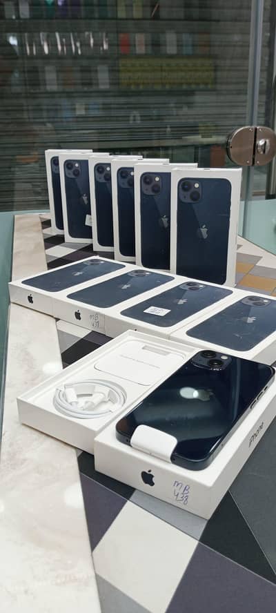 iphone 13 box pack available