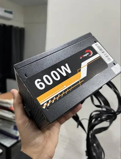 Edarco 600 Watt 80 Plus Power Supply