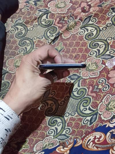 I phon 7 plus h finger fild hn Baki all ok