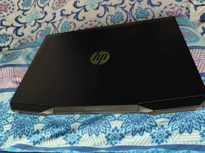 HP Pavilion 15 Green