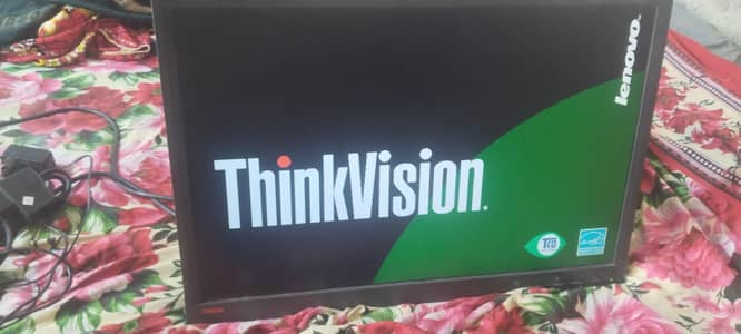 Lenovo LCD 22 inch with TV cable dewis 2 spekar ha