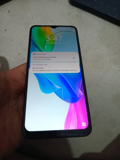 srf mobile hai box nai hai 4+4 ram 64gb memory