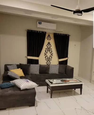 Two bedroom phr day short Time apartment available bahria twon