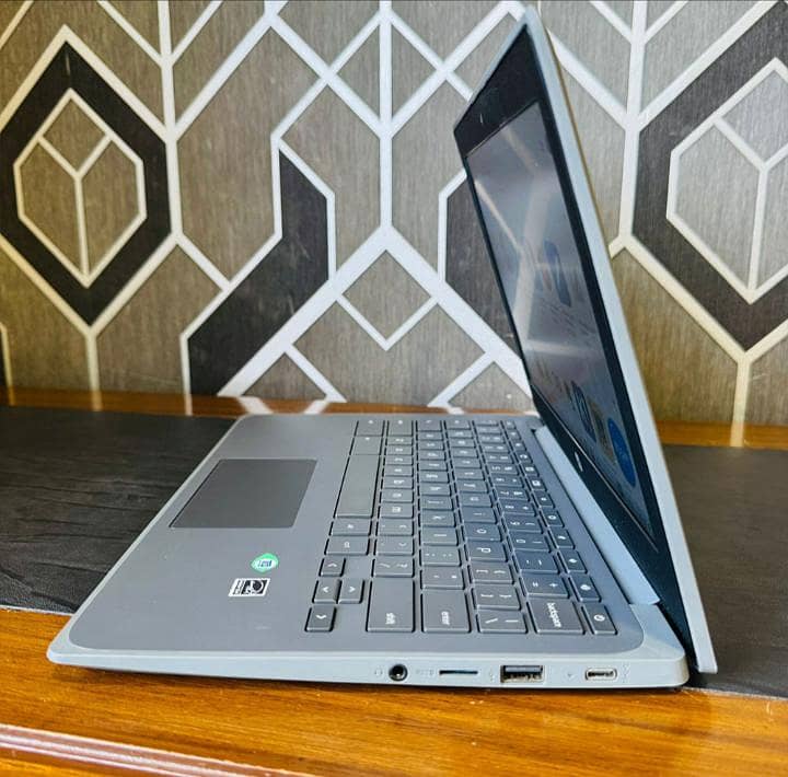 HP G8EE touchscreen 7