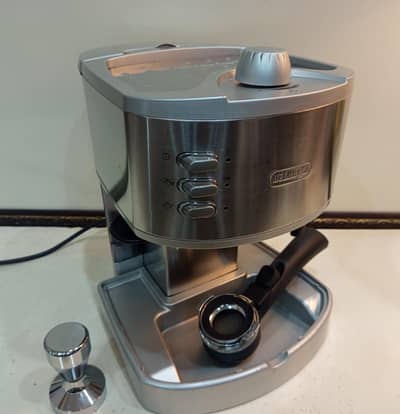 Delonghi Espresso Coffe Machine