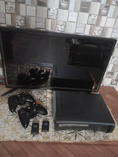 Xbox 360 jail break with LCD