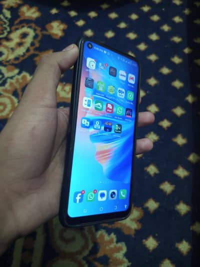 phone Used me acha hai