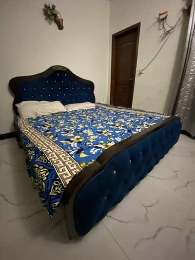 royal blue color bed