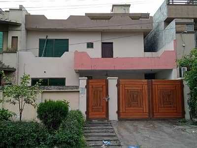 10 Marla Double Storey House For Sale With gas