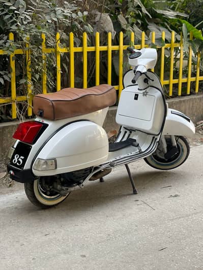 Vespa Px150 Self Start New Condition