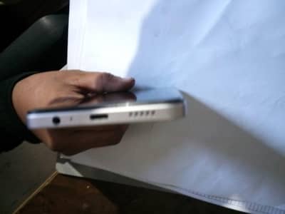 vivo y19s 10/10 condition