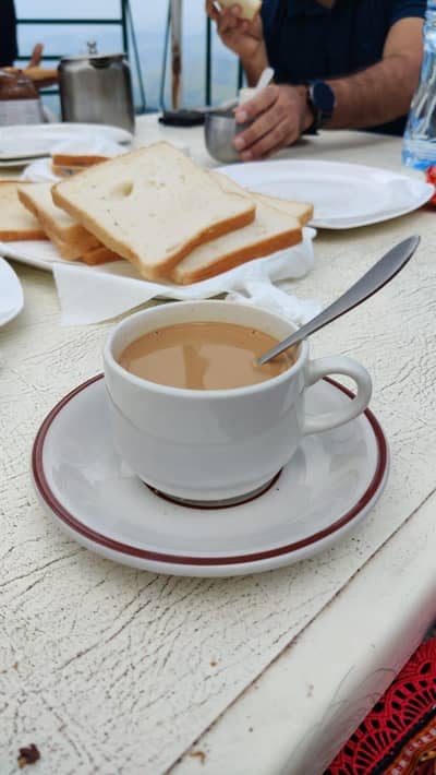 2 positions vacant for accountant.