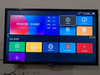 SAMSUNG Smart 32 inch LED TV