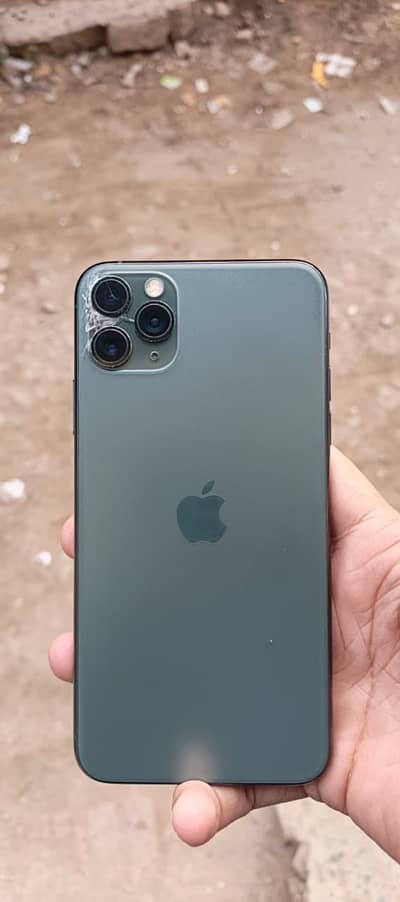 iPhone 11pro max 64gb ha back cornar sa break fu ha battery health 73