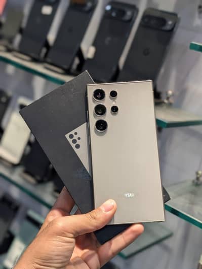 Samsung S24 Ultra 12/256gb Physical Dual sim