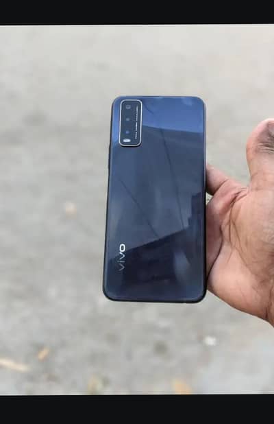 vivo y20s 8gb ram 256 gb memory 5000mh battery urgent sale